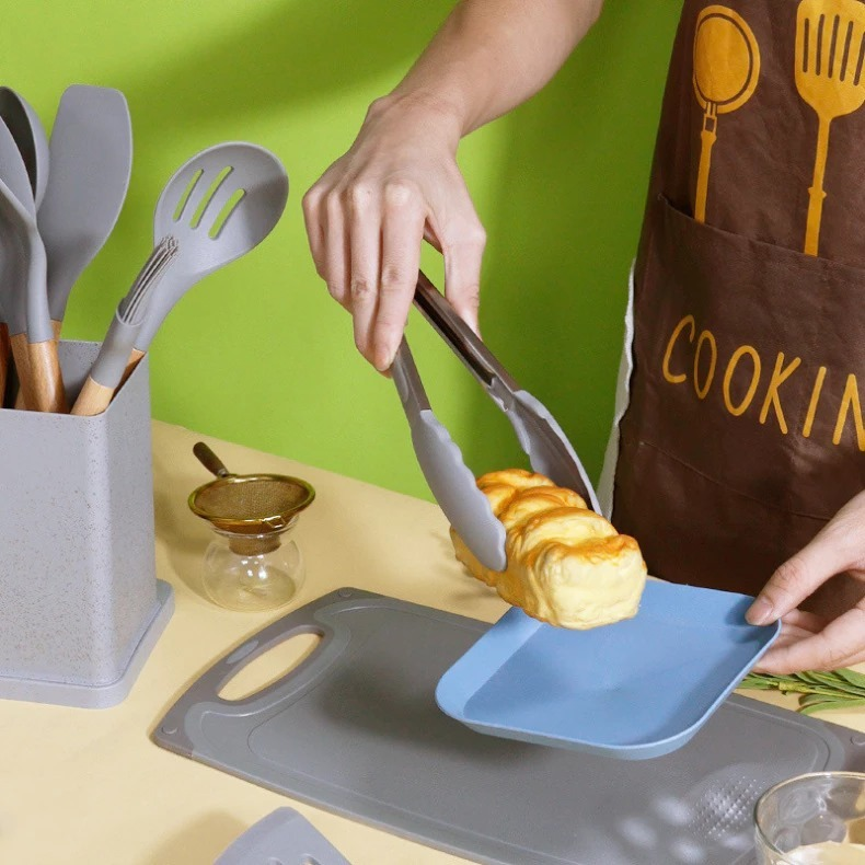 Kit de Utensílios SmartCook em Silicone com Cabo de Madeira – 19 Peças