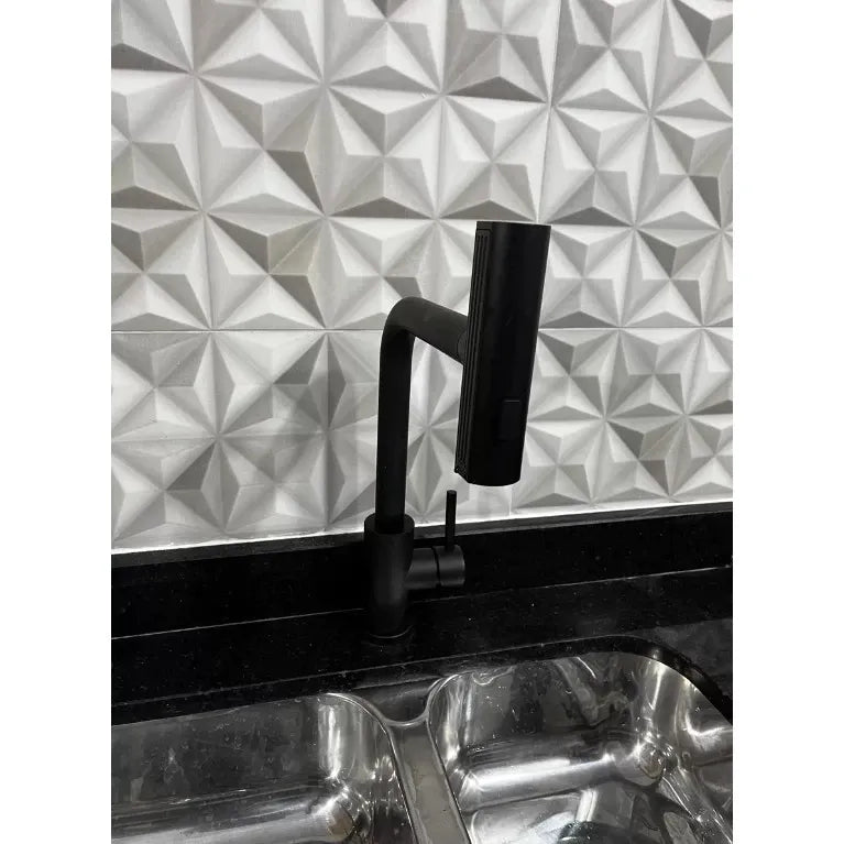 Torneira de Cozinha Multifuncional AquaMix com Controle de Temperatura